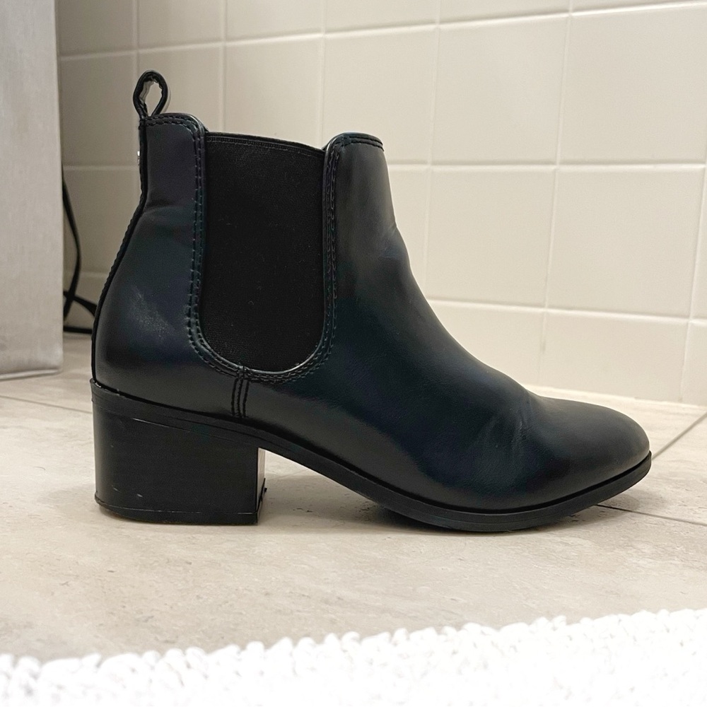 A New Day - Ellie Faux Leather Heeled Chelsea Boot | Size 6, Black